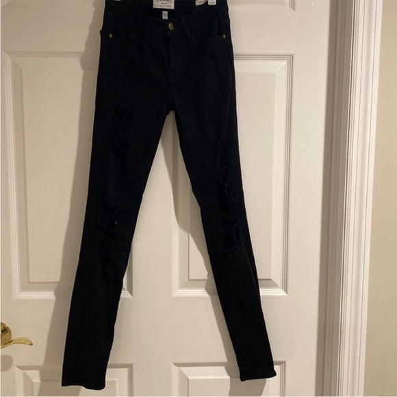 Frame Denim woman’s distressed black skinny jeans size 23 - Picture 5 of 7